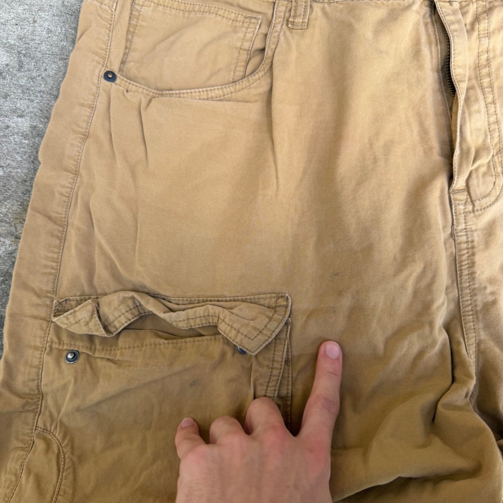 Decibel Tan Cargo Shorts Mens 40 Vintage Y2K Streetwear Baggy Oversized Workwear - Picture 3 of 7